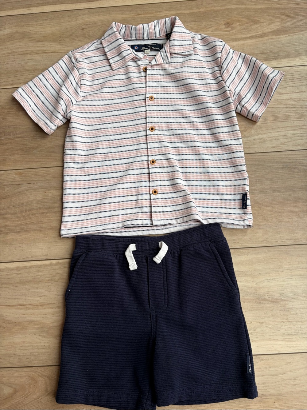 Ben Sherman Pink & Navy Striped Button-Down Shirt